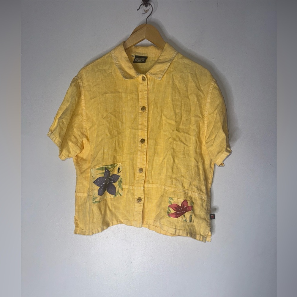 produce company Large Yellow Linen‎ Short Sleeve Button Down Painted Flowers
